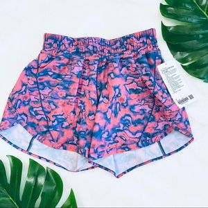 NWT Lululemon Track That Mid Rise 5” shorts